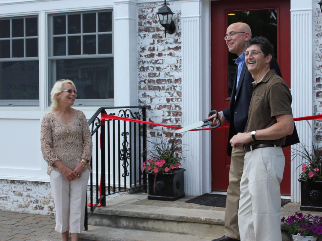 Dr. Hoyt-Rehm and Dr. Ferguson in front of office